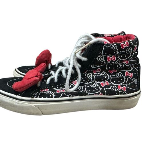 Vans Hello Kitty Black and Red High-Top Shoes. Women’s size 7.5, men’s size 6. - Picture 6 of 10